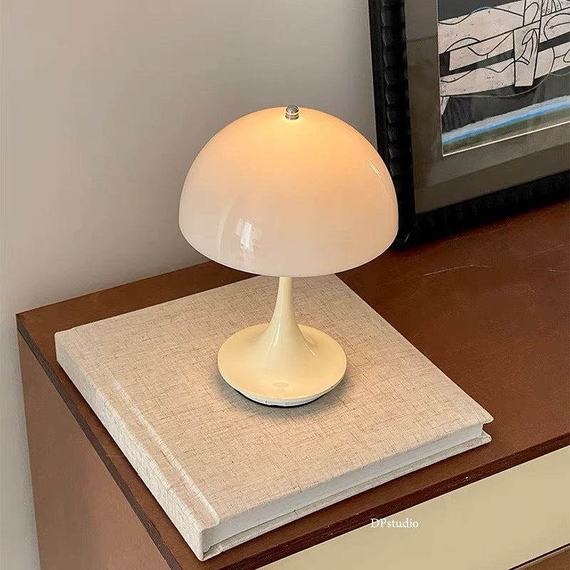Ambient lighting at the bedside in the bedroom